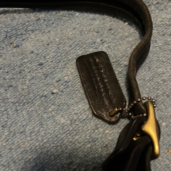 Vintage little bucket bag - Picture 2 of 3